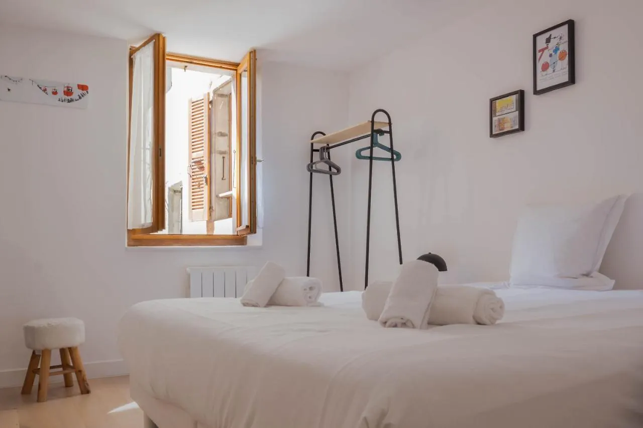 Amnesia Old Town Apartment Annecy